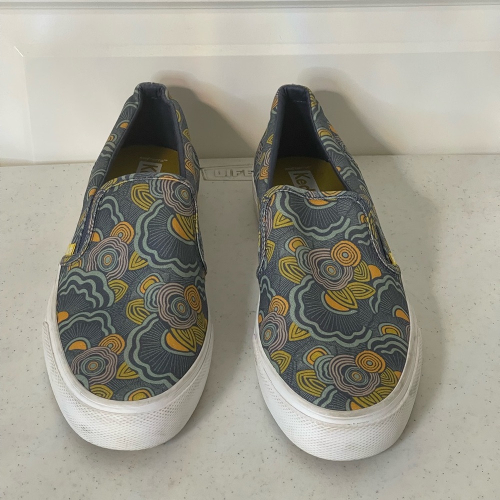 Keds Disco Neon 3D Flowers Slip On Sneakers ~ Size 10 ~ NEW